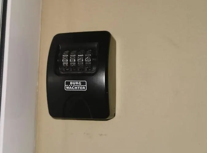 Hermes Complex 2 Cyprus * 파라림니