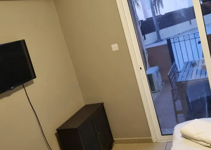 Hermes Complex 2 Cyprus *