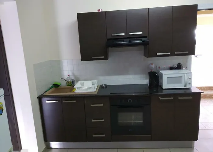 Hermes Complex 2 Cyprus